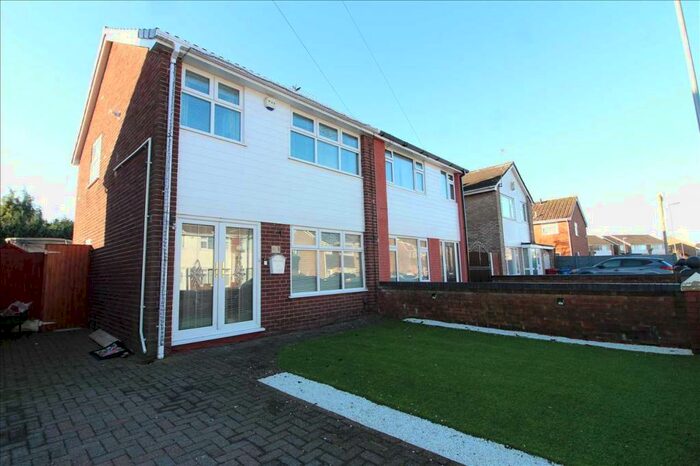 3 Bedroom Semi-Detached House For Sale In Weaver Avenue, Kirkby, L33