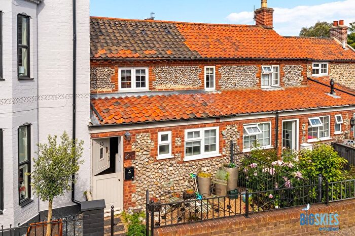 2 Bedroom Cottage For Sale In Beeston Road, Sheringham, NR26