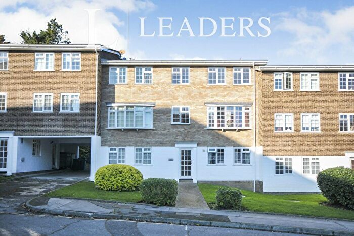 1 Bedroom Flat To Rent In Tavistock Road, Bromley, BR2