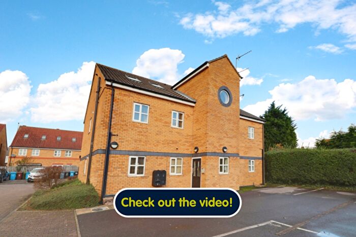 2 Bedroom Apartment For Sale In St. Andrews Court, Hull, HU4