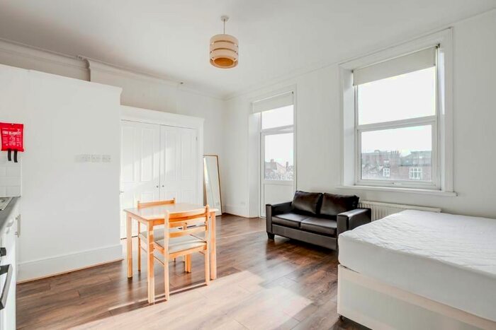 Studio To Rent In Fawley Road, West Hampstead, NW6