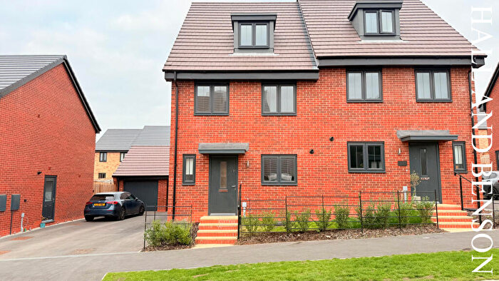 4 Bedroom House To Rent In Vicar Wood Way, Derby, DE22