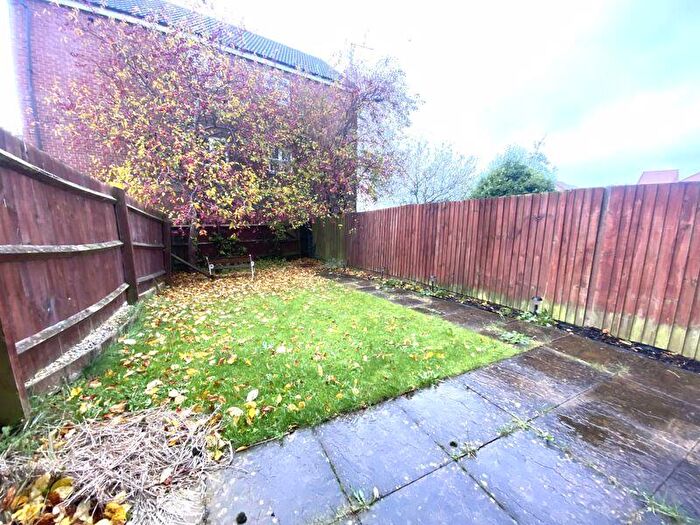 1 Bedroom Terraced House To Rent In Braunston Close, Briar Hill, Northampton, NN4