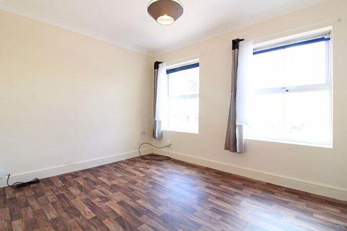 1 Bedroom Flat For Sale In Great Investment On High Town Road, LU2
