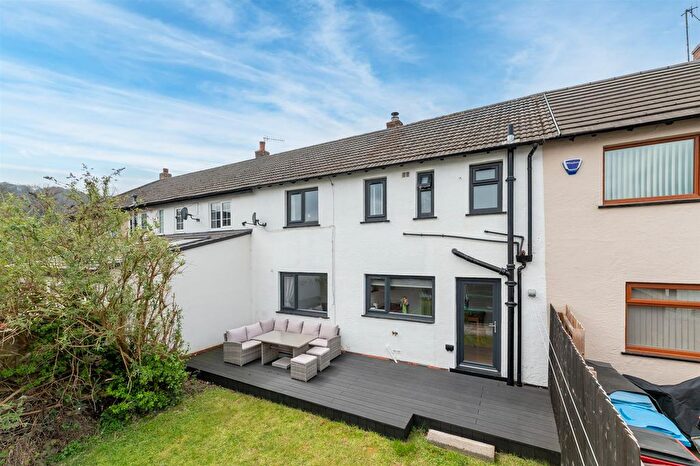 3 Bedroom Terraced House For Sale In Church Close, Pool In Wharfedale, LS21