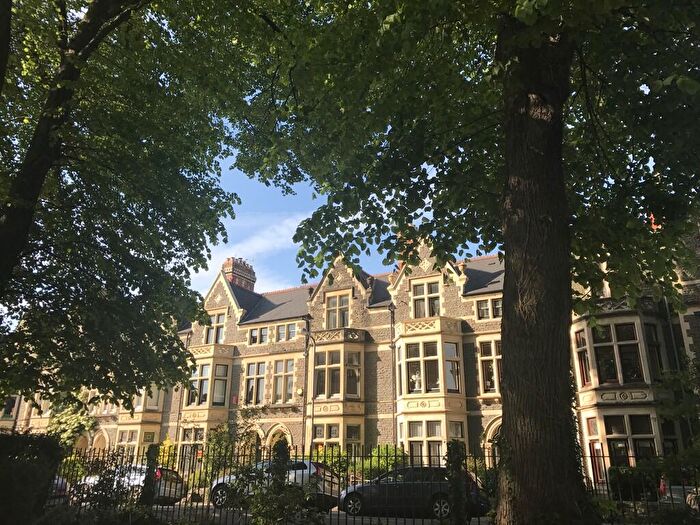 6 Bedroom Terraced House For Sale In Plasturton Gardens, Pontcanna, Cardiff, CF11