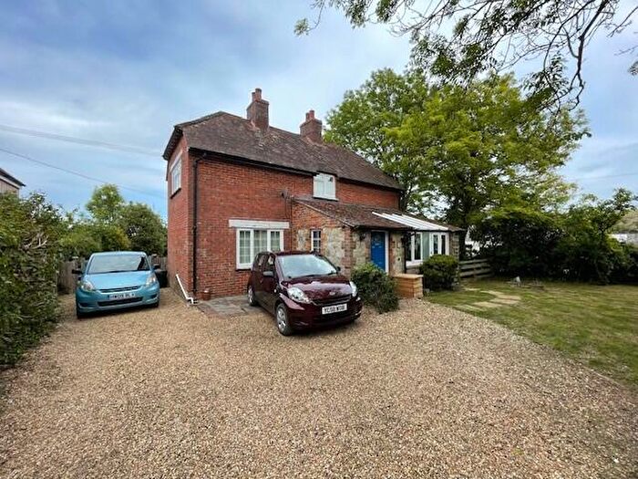 3 Bedroom Cottage To Rent In Godshill, Shanklin Road, PO38