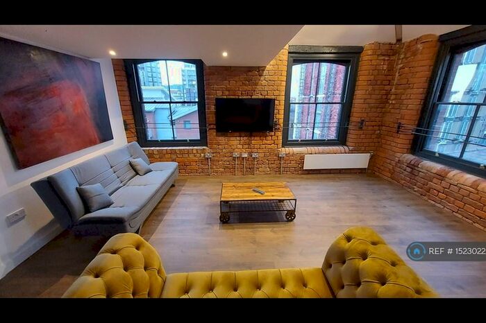 1 Bedroom Flat To Rent In School Street, Manchester, M4