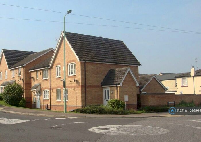 3 Bedroom Semi-Detached House To Rent In Granary Road, Newmarket, CB8