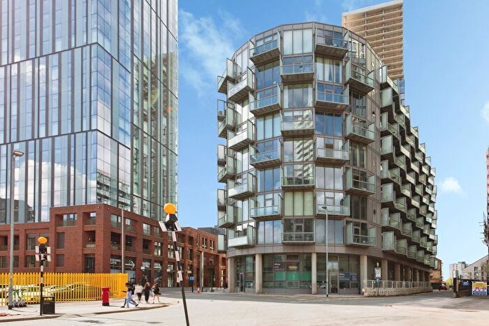 1 Bedroom Flat For Sale In Greengate, Salford, Greater Manchester, M3
