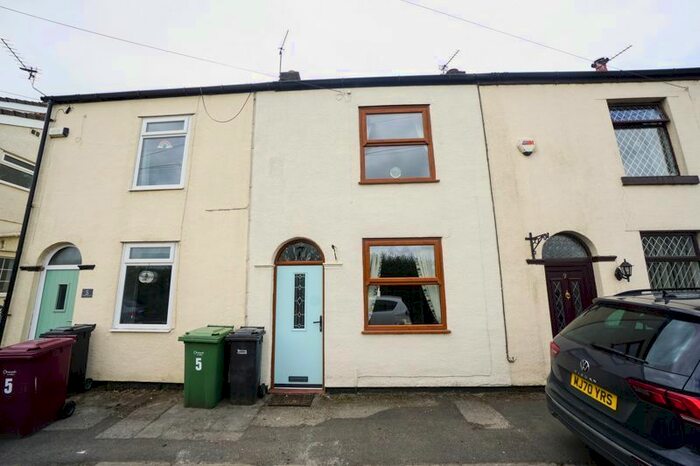 2 Bedroom Terraced House To Rent In Chulsey Gate Lane, Lostock, Bolton, BL6