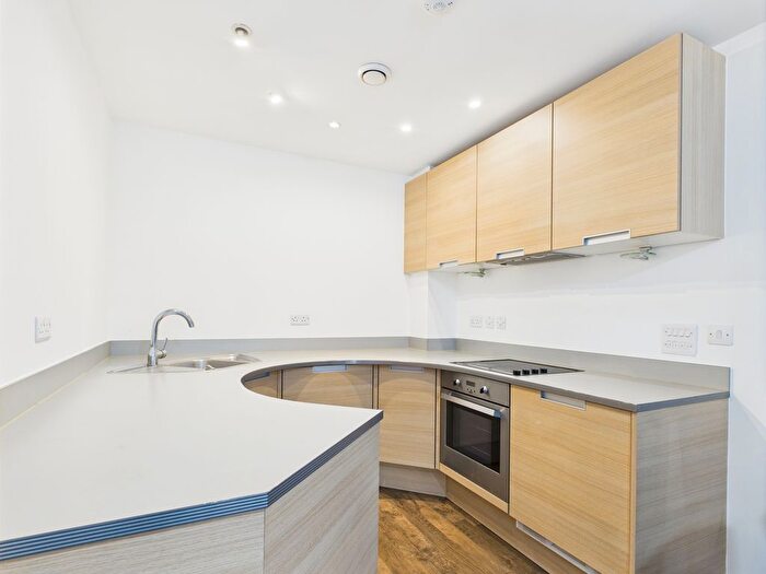 1 Bedroom Flat For Sale In Essex Street, City Centre, Birmingham, B5