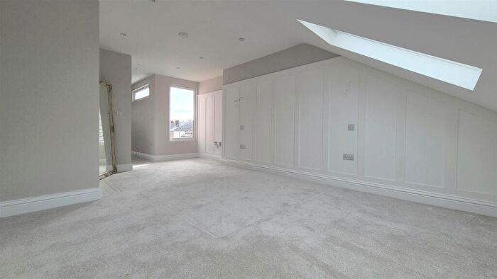 4 Bedroom Terraced House For Sale In Haslemere Road, Southsea, PO4