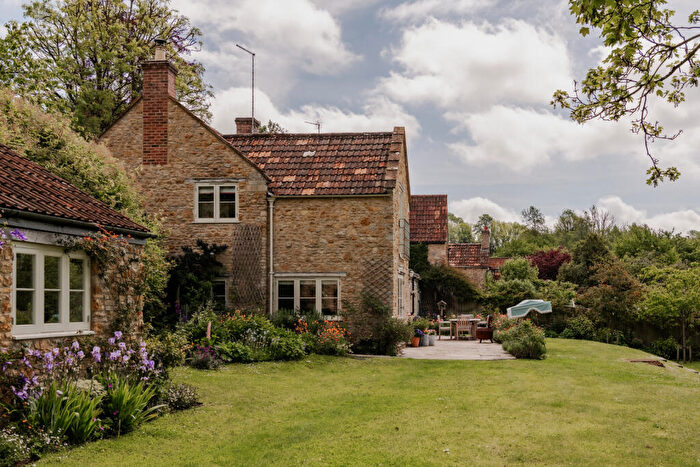 4 Bedroom Semi Detached House For Sale In Pitcombe, Bruton, Somerset, BA10