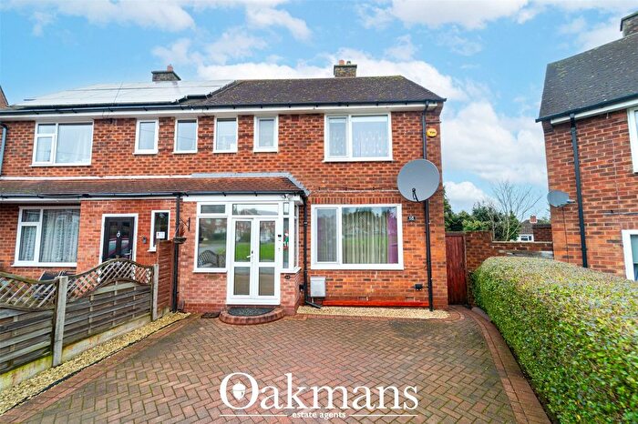 3 Bedroom Semi Detached House For Sale In Heath Gardens, Solihull, West Midlands, B91