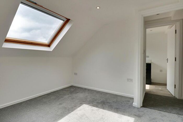 1 Bedroom Flat To Rent In Sidcup, Kent, DA15