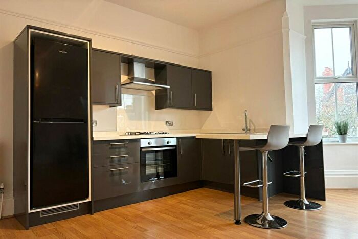 2 Bedroom Apartment To Rent In Millicent Road, West Bridgford, NG2