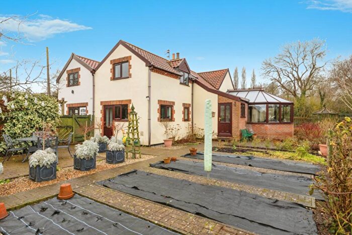 2 Bedroom Semi-Detached House For Sale In Norwich Road, Barford, Norwich, Norfolk, NR9