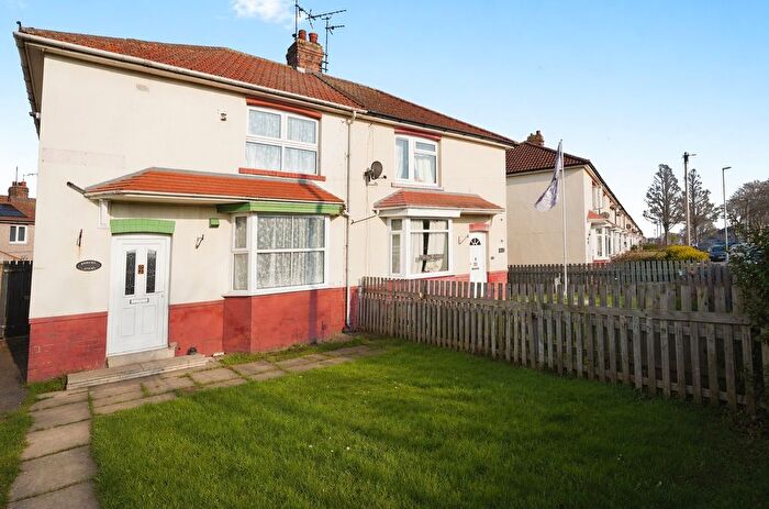 3 Bedroom Semi-Detached House For Sale In Gypsey Road, Bridlington, YO16