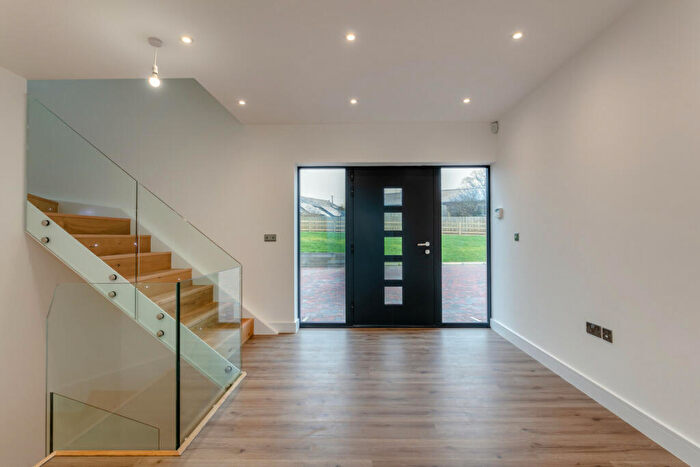 5 Bedroom Detached House For Sale In Spreyton, Crediton, EX17