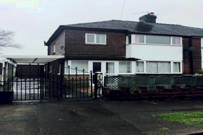 3 Bedroom Property To Rent In Kidsgrove, Stoke-On-Trent, ST7
