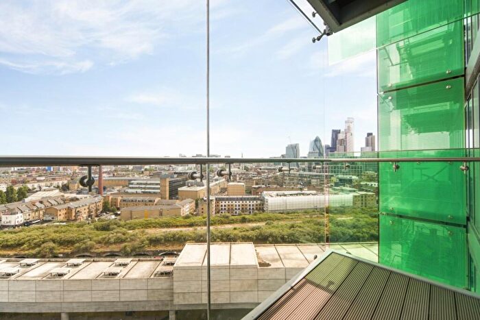 1 Bedroom Apartment To Rent In Avant Garde, E1