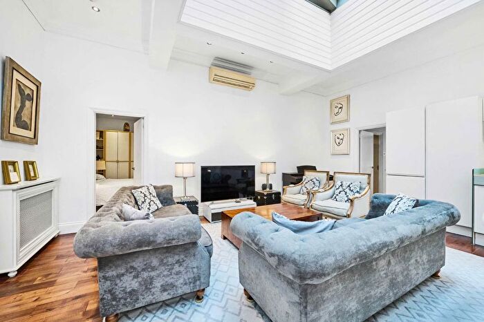 2 Bedroom Flat To Rent In Warwick Square, London, SW1V