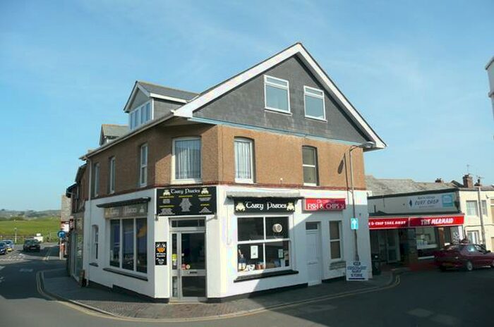 2 Bedroom Flat To Rent In Princes Street, Bude, EX23