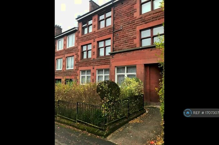 3 Bedroom Flat To Rent In Craigpark Drive, Glasgow, G31
