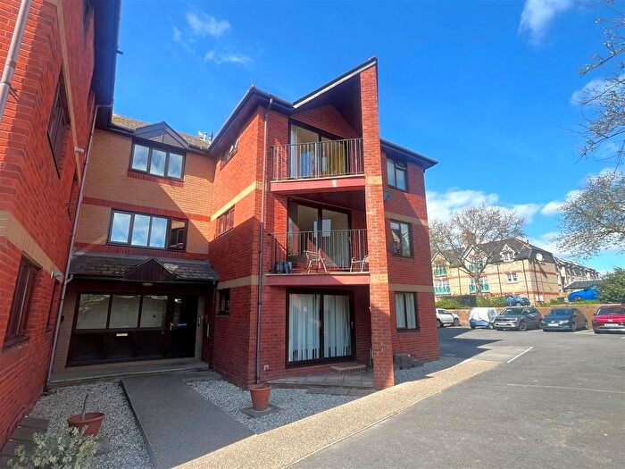 2 Bedroom Flat For Sale In Westerhall Road, Greenhill, DT4