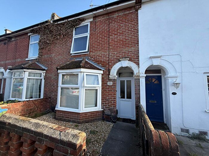 4 Bedroom House To Rent In Northcote Road, SO17