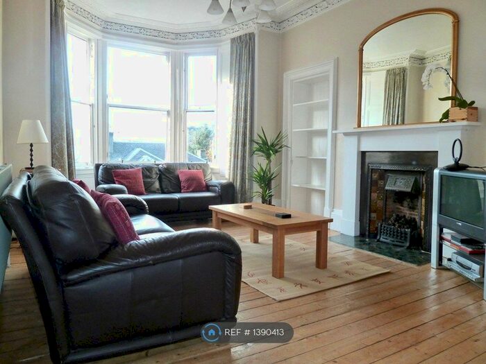 2 Bedroom Flat To Rent In Viewforth, Edinburgh, EH10