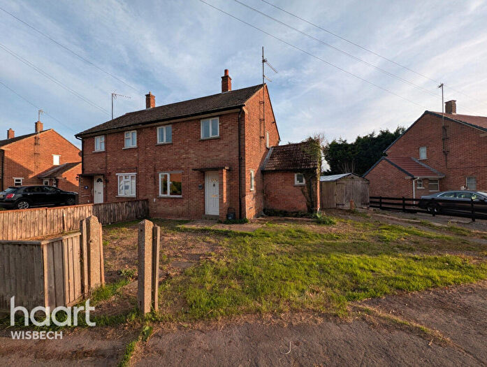 2 Bedroom Semi-Detached House For Sale In Church Road, Friday Bridge, PE14