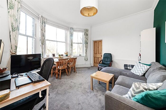 1 Bedroom Flat To Rent In Anerley Park, London, SE20