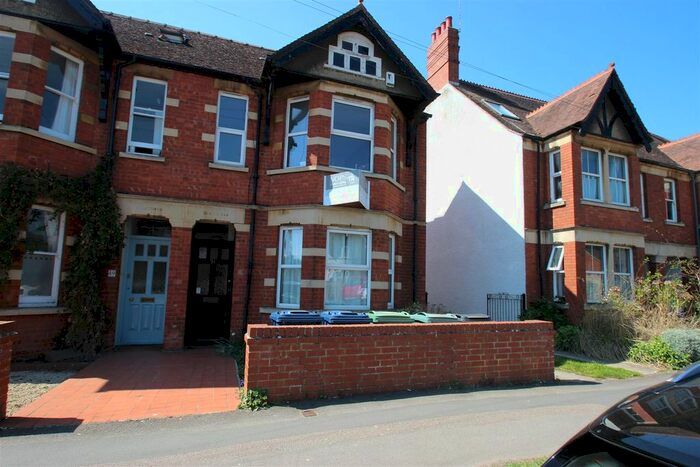 6 Bedroom Property To Rent In Osler Road, Headington, Oxford, OX3