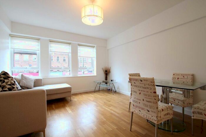 1 Bedroom Flat To Rent In Heath Road, Twickenham, TW1