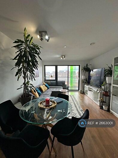 1 Bedroom Flat To Rent In Yeoman Court, Tower Hamlets, London, E14