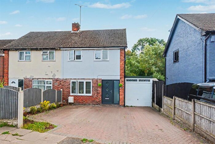 3 Bedroom Semi-Detached House For Sale In Godfrey Drive, Kirk Hallam, DE7
