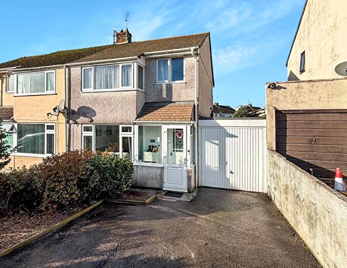 3 Bedroom Semi Detached House For Sale In Broomfield Drive, Bodmin, Cornwall, PL31