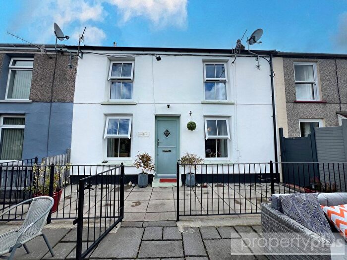 2 Bedroom Terraced House For Sale In Lower Alma Place, Pentre, Rhondda Cynon Taff, CF41