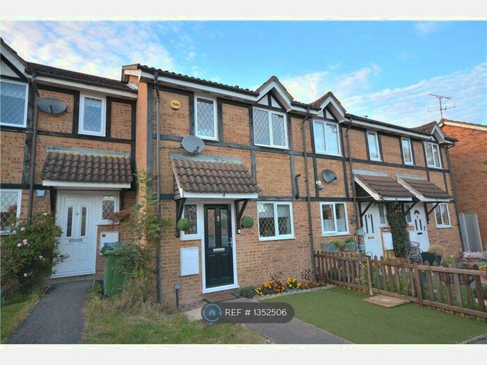 3 Bedroom Terraced House To Rent In Simmonds Close, Bracknell, RG42