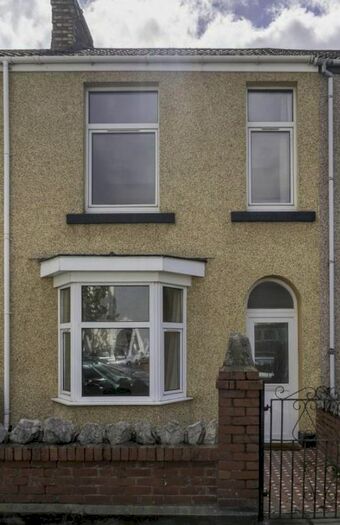 5 Bedroom Property To Rent In St. Helens Avenue, Swansea, SA1