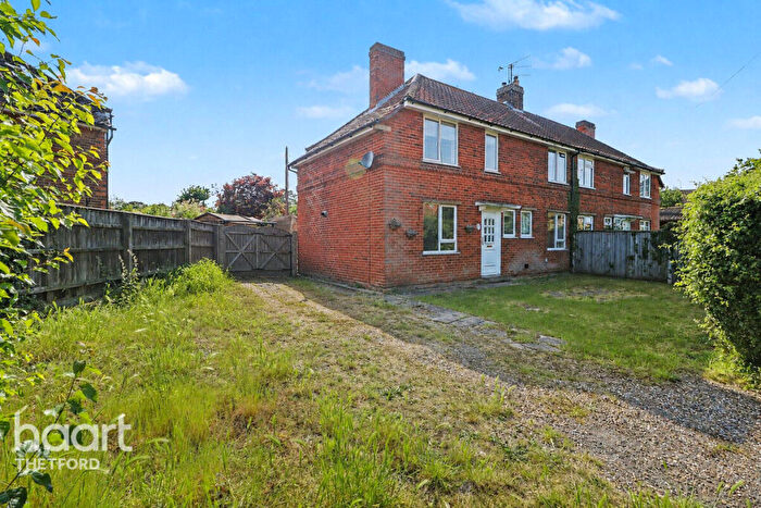 3 Bedroom Semi-Detached House For Sale In Newtown, Thetford, IP24