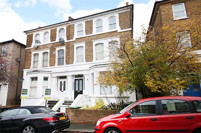 1 Bedroom Apartment To Rent In Limes Grove, London, SE13