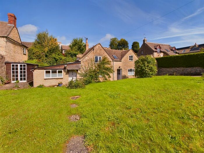 2 Bedroom Cottage To Rent In Oakridge Lynch, Stroud, Gloucestershire, GL6