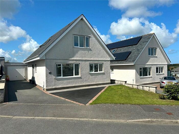 3 Bedroom Bungalow For Sale In Tyn Rhos Estate, Penysarn, Anglesey, Sir Ynys Mon, LL69
