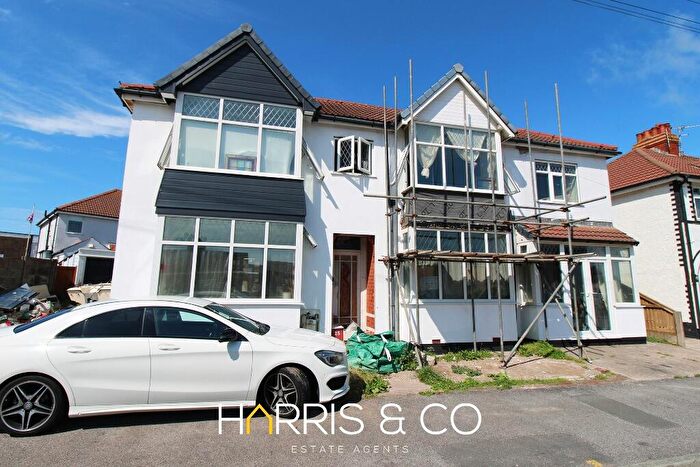 4 Bedroom Detached House For Sale In Rough Lea Road, Thornton-Cleveleys, FY5