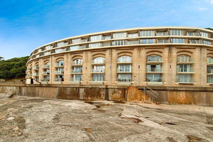 2 Bedroom Flat For Sale In Maker, Torpoint, Cornwall, PL10