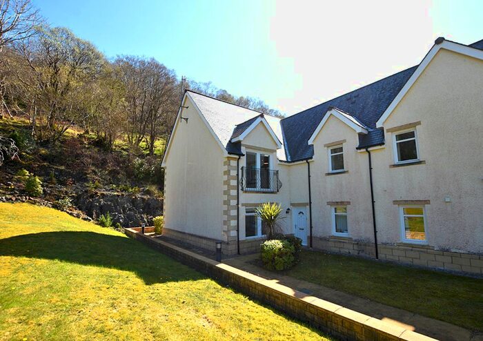 2 Bedroom Flat For Sale In Glenloch View, Achintore Road, Fort William, PH33