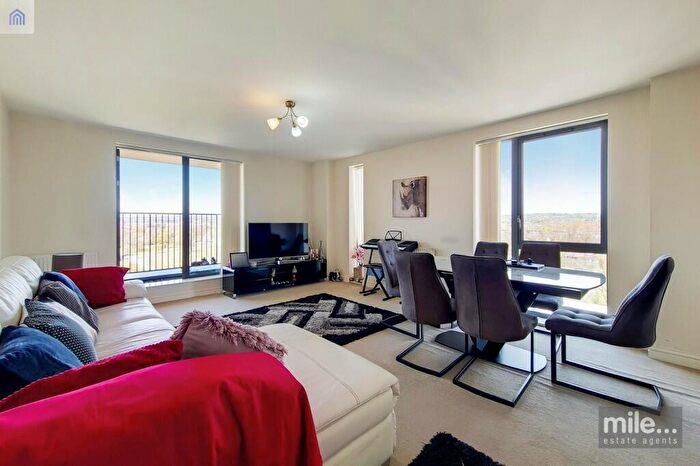 3 Bedroom Apartment To Rent In The Pulse, Colindale, London, NW9